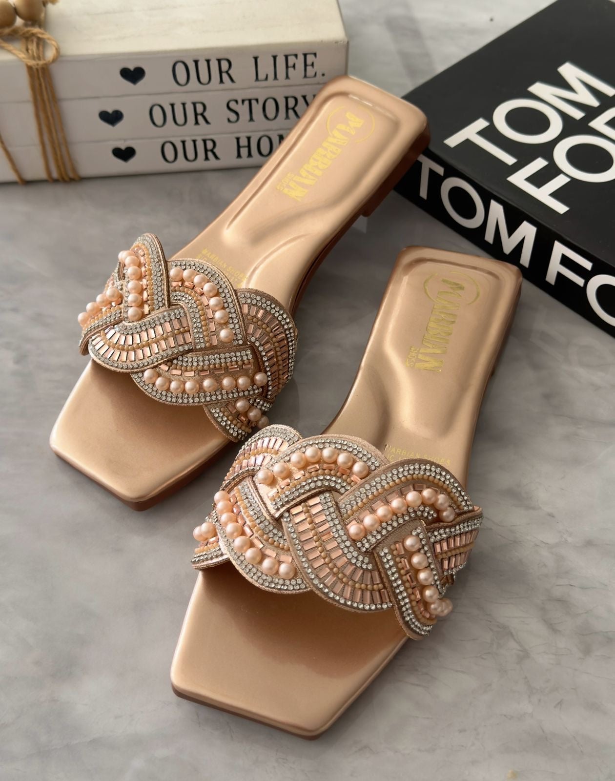 Sandalia plana Glow Pearl