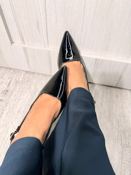 Stilettos slingback charol clásico