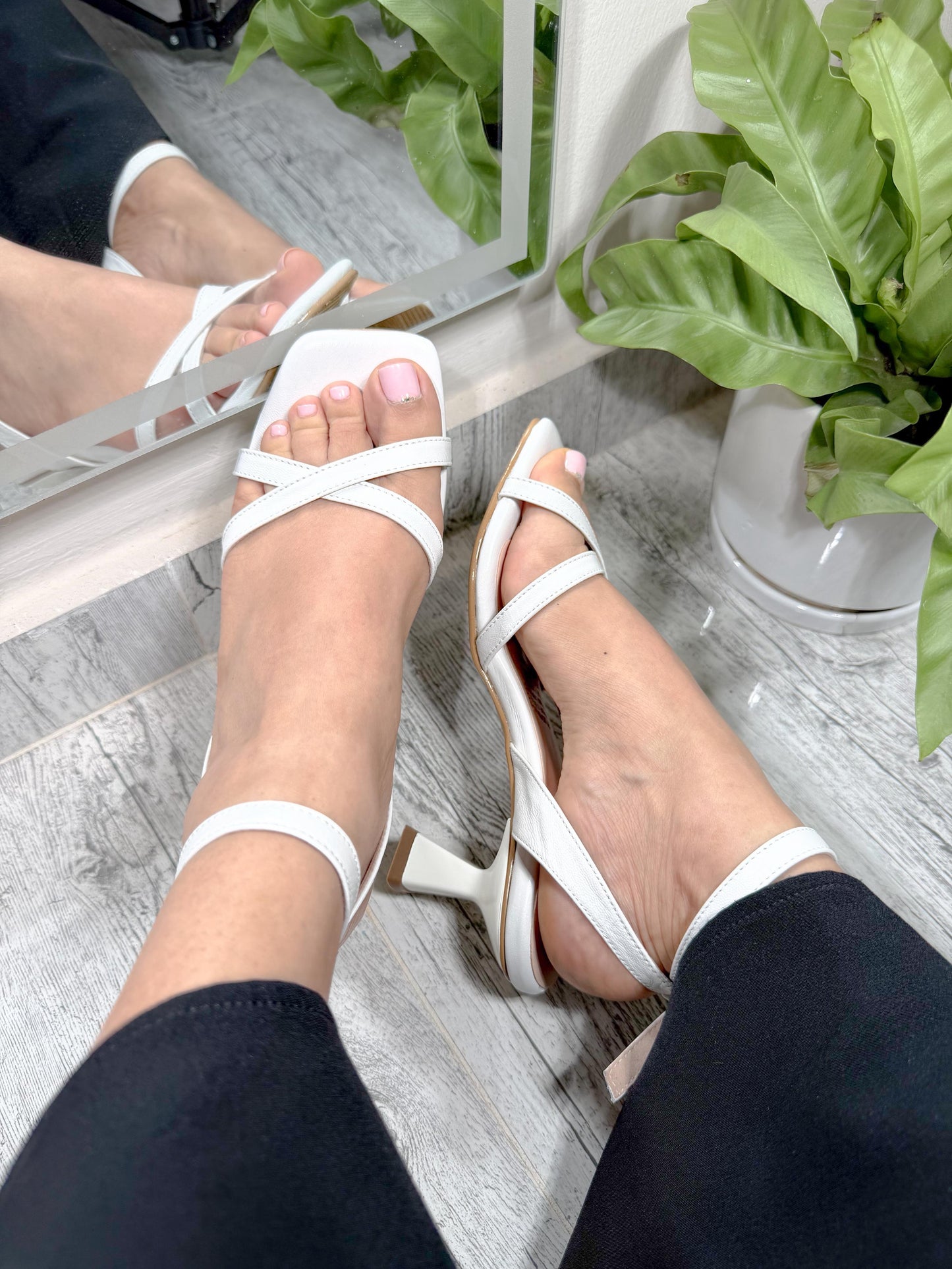 Sandalia de tacón Rynel