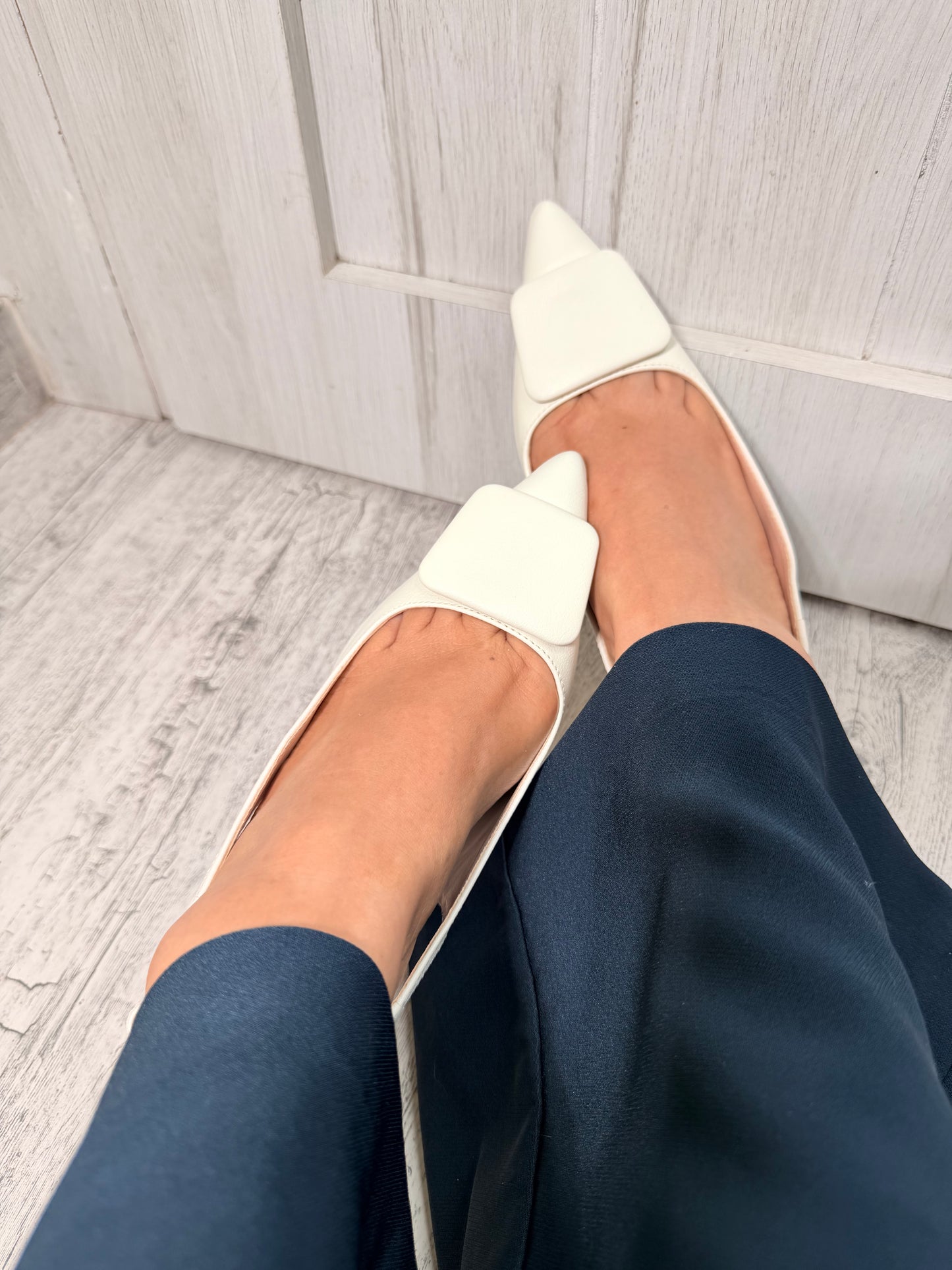 Stiletto slingback off-white
