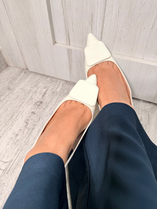 Stiletto slingback off-white