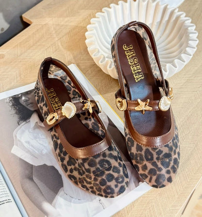 Baleta leopardo charms