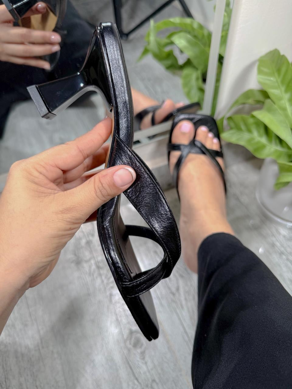 Tacón Tres puntadas