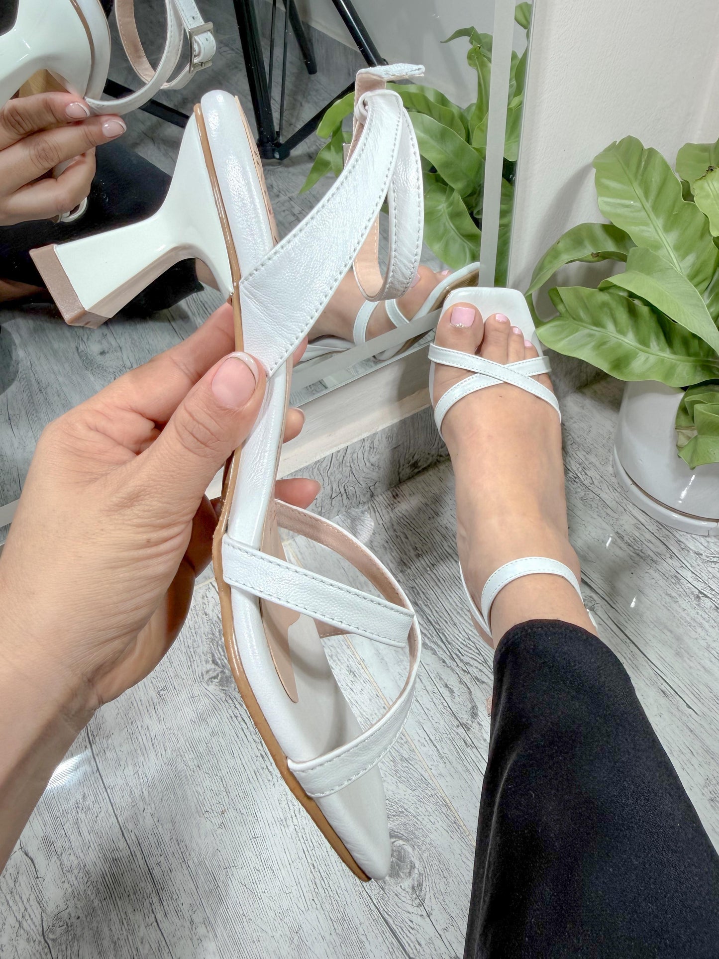 Sandalia de tacón Rynel