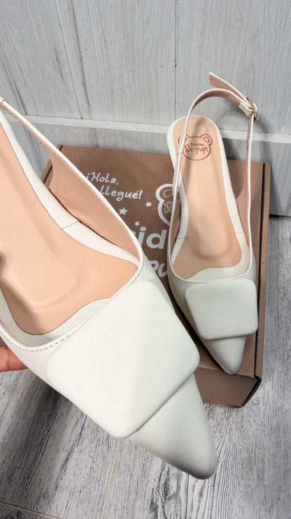 Stiletto slingback off-white