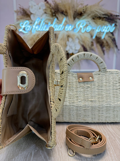 Bolso en yute, con correa de manos libres