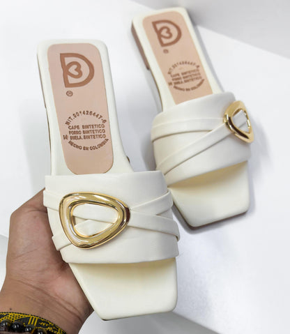 Sandalia plana palma