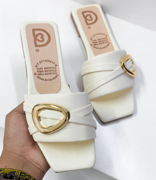 Sandalia plana palma